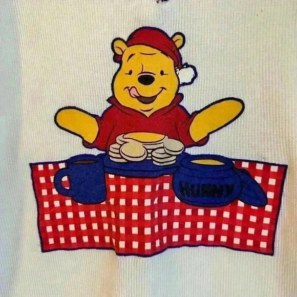 Vintage Disney Winnie the Pooh Picnic Hunny Checkered Thermal Long Sleeve Sz M - Picture 2 of 4